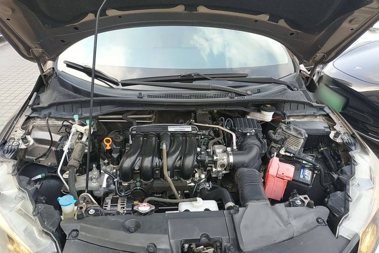 Used Honda Greiz 2016 1.5L CVT Comfort Version Engine Bay