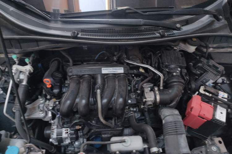 Used Honda Greiz 2016 1.5L CVT Classic Edition Engine Bay