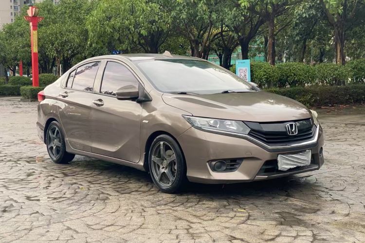 Used Honda Greiz 2016 1.5L CVT Classic Edition Exterior 2