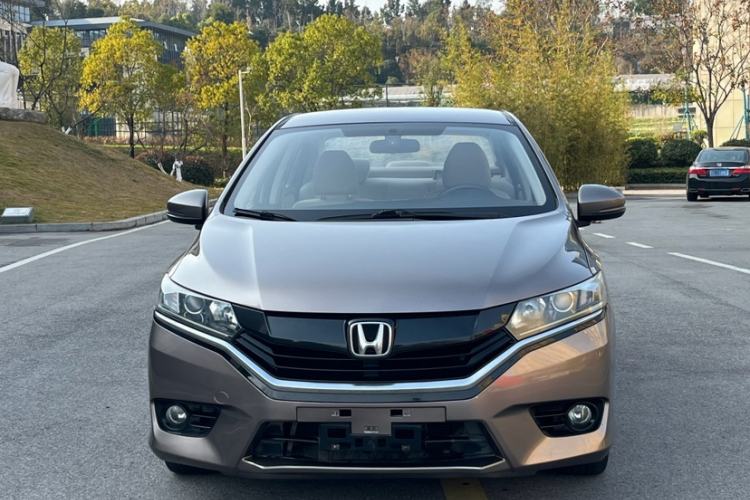 Used Honda Greiz 2016 1.5L CVT Comfort Version Exterior 3
