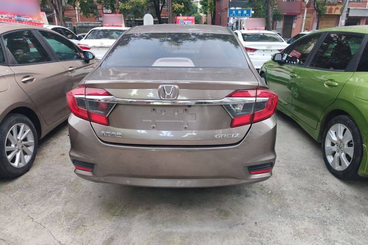 Used Honda Greiz 2016 1.5L CVT Classic Edition Exterior 5