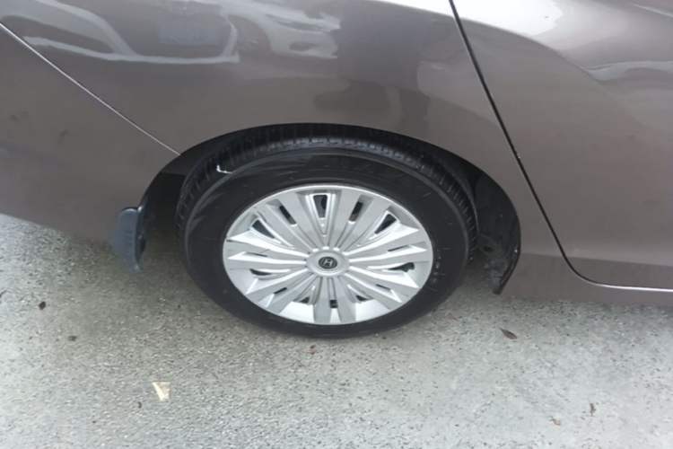 Used Honda Greiz 2016 1.5L CVT Classic Edition Exterior 5