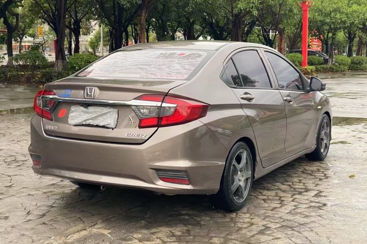 Used Honda Greiz 2016 1.5L CVT Classic Edition Exterior 5