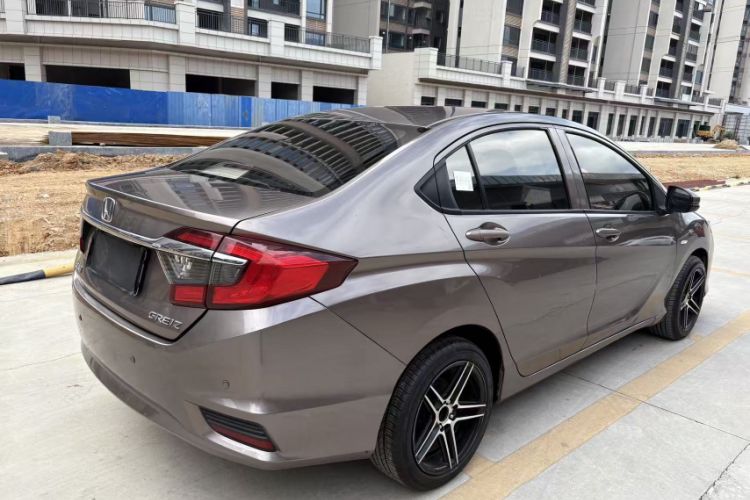 Used Honda Greiz 2016 1.5L CVT Classic Edition Exterior 7