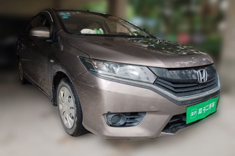 Used Honda Greiz 2016 1.5L CVT Classic Edition Front Right 45 Deg