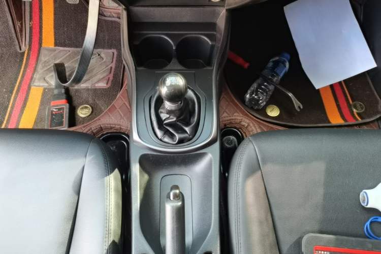 Used Honda Greiz 2016 1.5L Manual Classic Edition Gear Lever