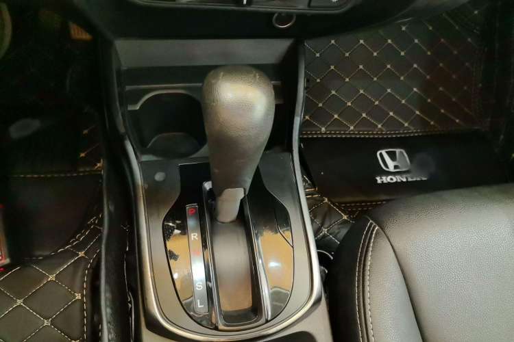 Used Honda Greiz 2016 1.5L CVT Classic Edition Gear Lever