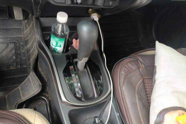 Used Honda Greiz 2016 1.5L CVT Classic Edition Gear Lever