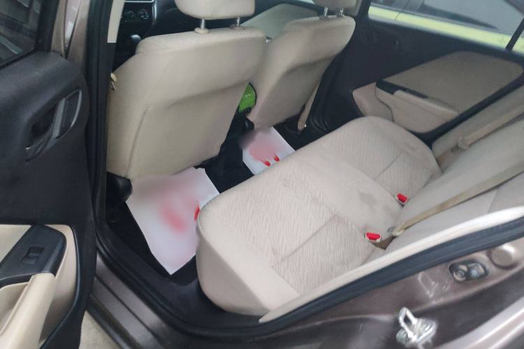 Used Honda Greiz 2016 1.5L CVT Classic Edition Interior 6