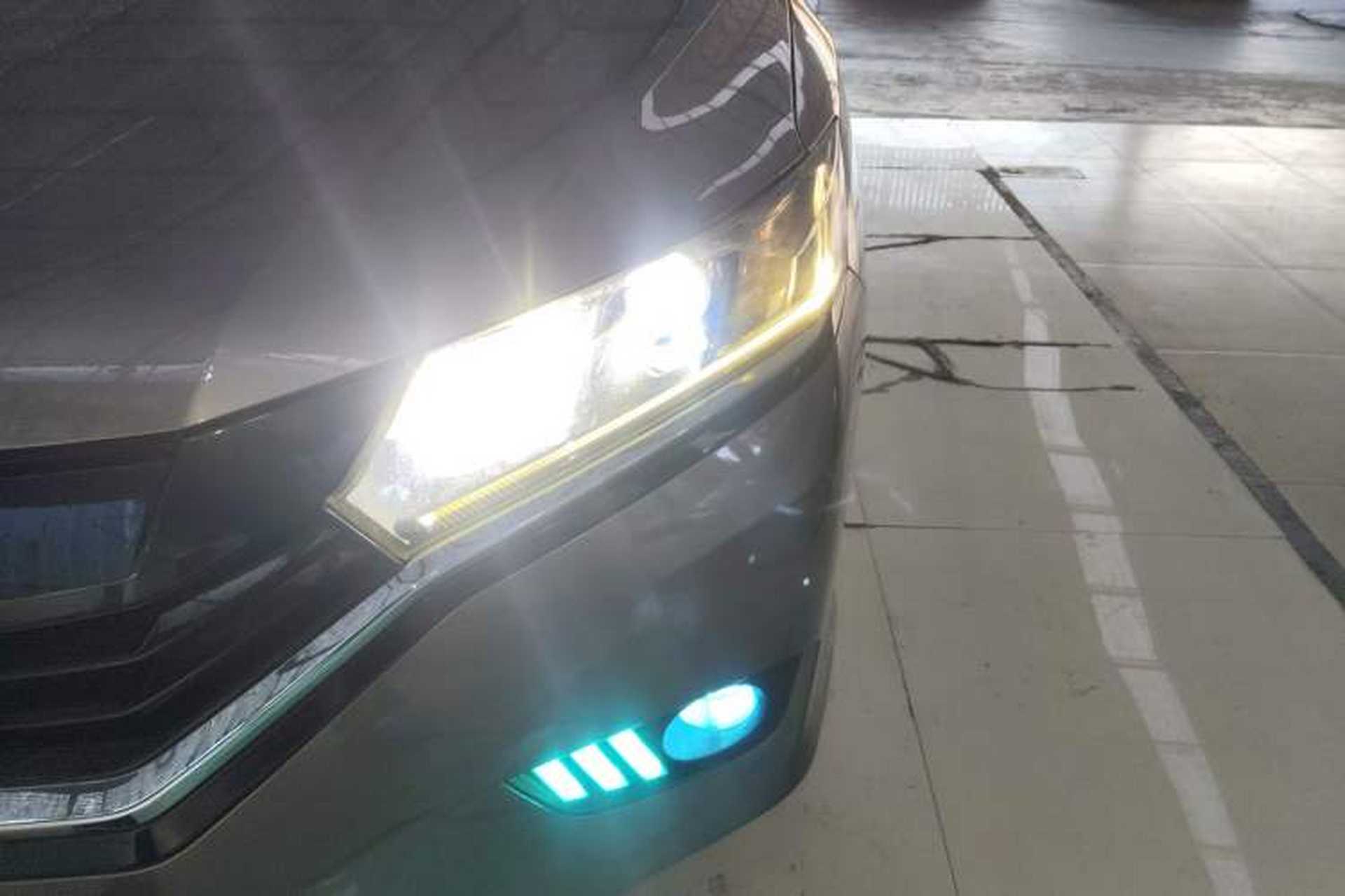 Used Honda Greiz 2016 1.5L CVT Comfort Version Left Front Headlight