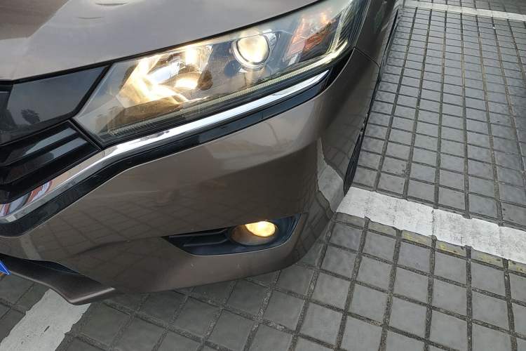 Used Honda Greiz 2016 1.5L CVT Comfort Version Left Front Headlight