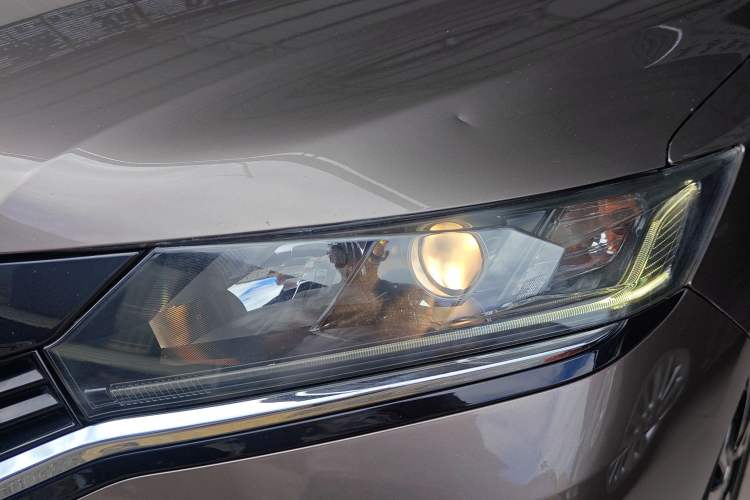Used Honda Greiz 2016 1.5L CVT Luxury Edition Left Front Headlight