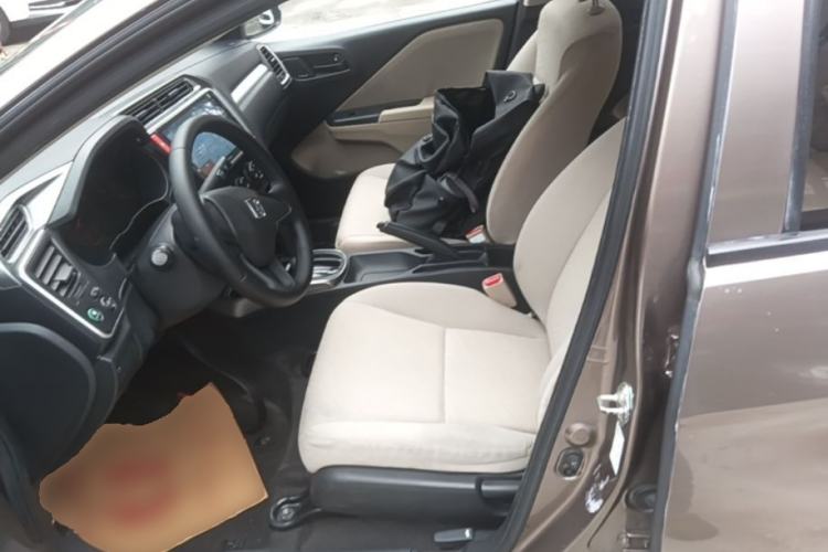Used Honda Greiz 2016 1.5L CVT Classic Edition Left Front Seat