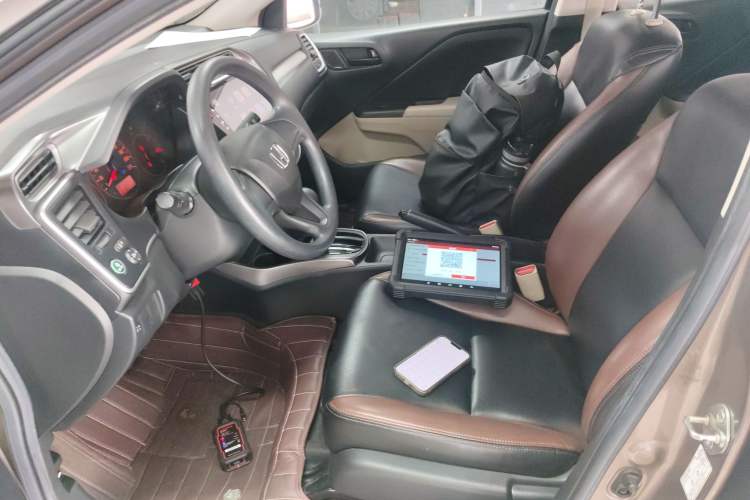 Used Honda Greiz 2016 1.5L CVT Classic Edition Left Front Seat
