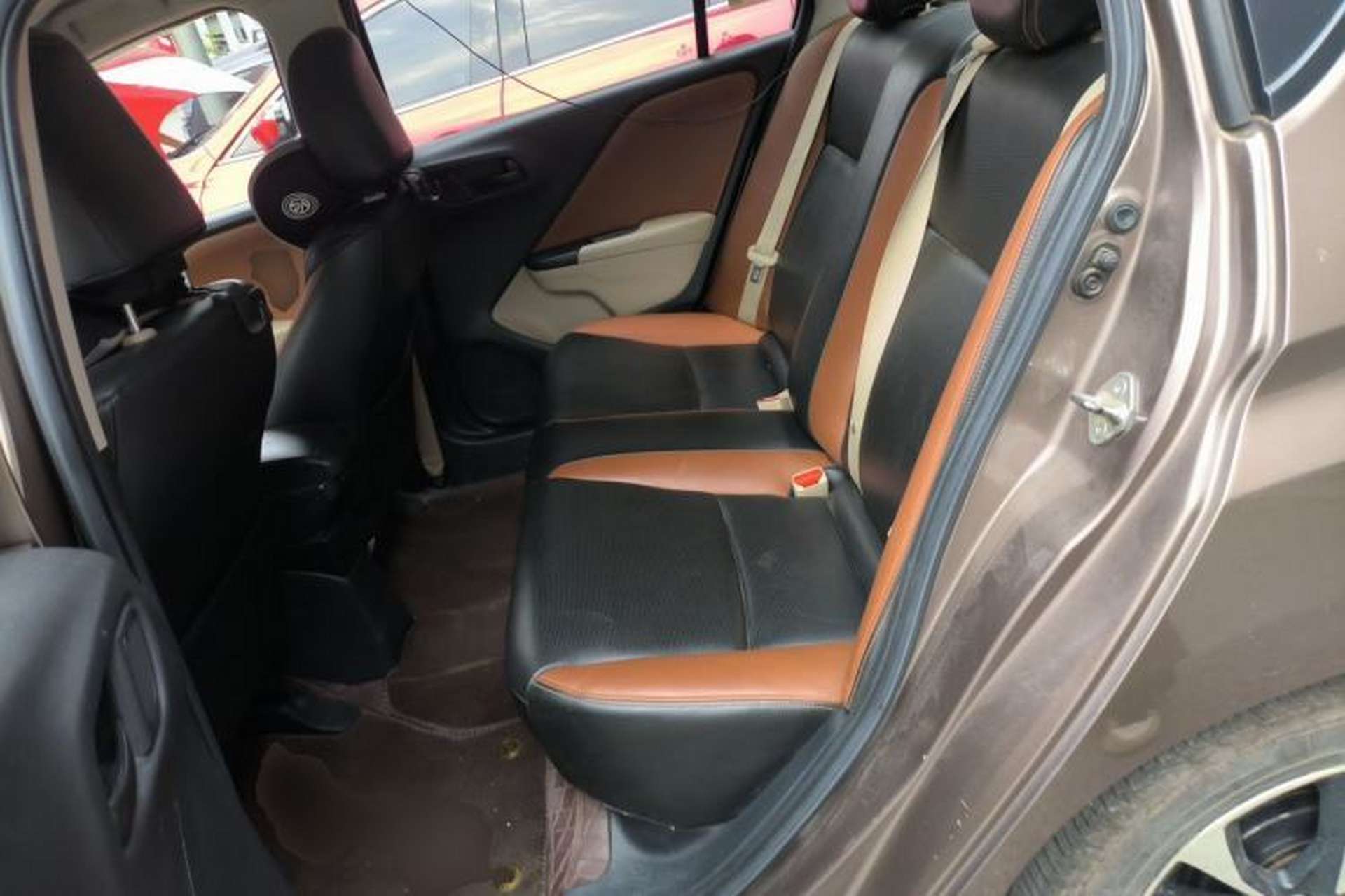 Used Honda Greiz 2016 1.5L CVT Classic Edition Left Rear Seat