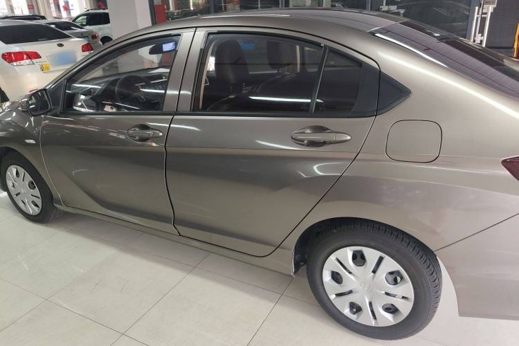 Used Honda Greiz 2016 1.5L CVT Classic Edition Left Side