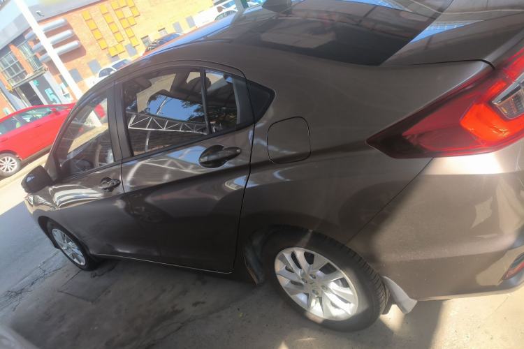 Used Honda Greiz 2016 1.5L CVT Fashion Edition Left Side