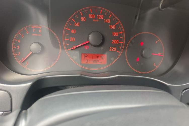 Used Honda Greiz 2016 1.5L CVT Classic Edition Odometer Close Up