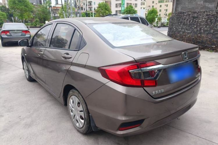 Used Honda Greiz 2016 1.5L CVT Classic Edition Rear Left 45 Deg