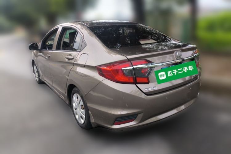 Used Honda Greiz 2016 1.5L CVT Classic Edition Rear Left 45 Deg