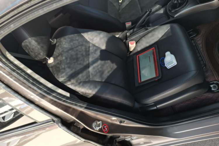 Used Honda Greiz 2016 1.5L Manual Classic Edition Right Front Seat