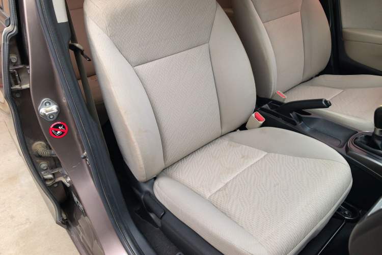 Used Honda Greiz 2016 1.5L Manual Classic Edition Right Front Seat