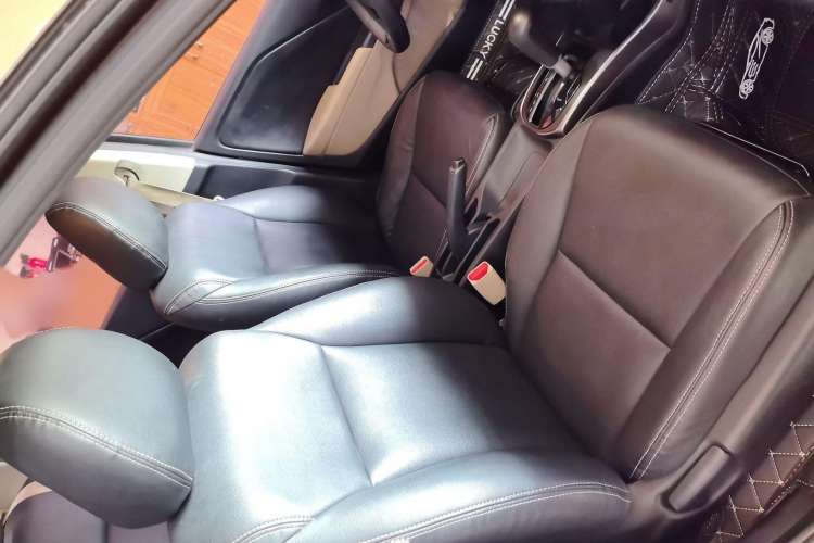 Used Honda Greiz 2016 1.5L CVT Classic Edition Right Front Seat