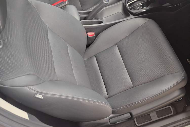 Used Honda Greiz 2016 1.5L CVT Luxury Edition Right Front Seat