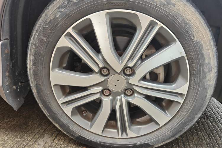 Used Honda Greiz 2016 1.5L CVT Classic Edition Right Front Wheel Hub