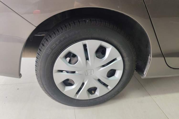 Used Honda Greiz 2016 1.5L CVT Classic Edition Right Rear Wheel Hub