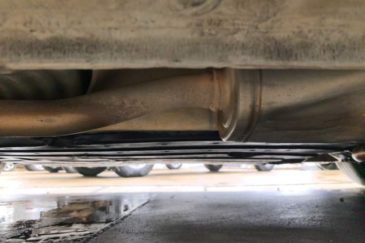 Used Honda Greiz 2016 1.5L Manual Classic Edition Right Side Sill