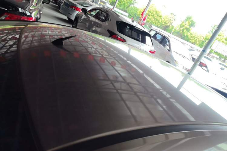 Used Honda Greiz 2016 1.5L CVT Classic Edition Roof