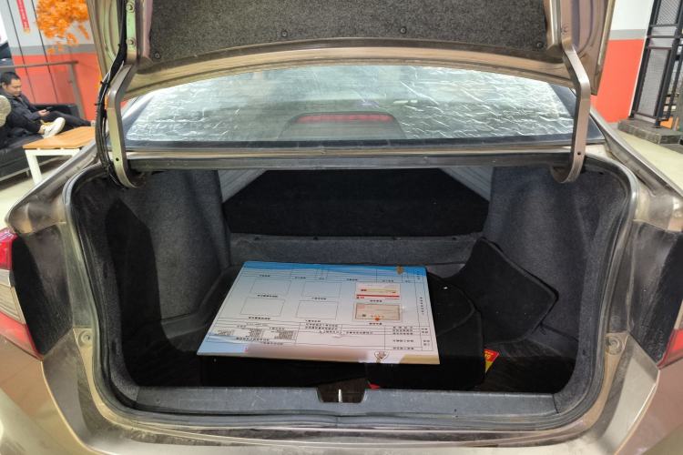 Used Honda Greiz 2016 1.5L CVT Fashion Edition Trunk