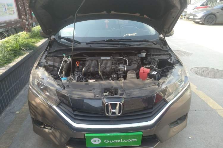 Used Honda Greiz 2016 1.5L CVT Classic Edition Engine Bay
