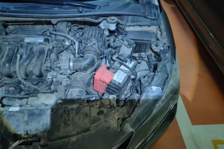 Used Honda Greiz 2016 1.5L CVT Comfort Version Engine Bay Left