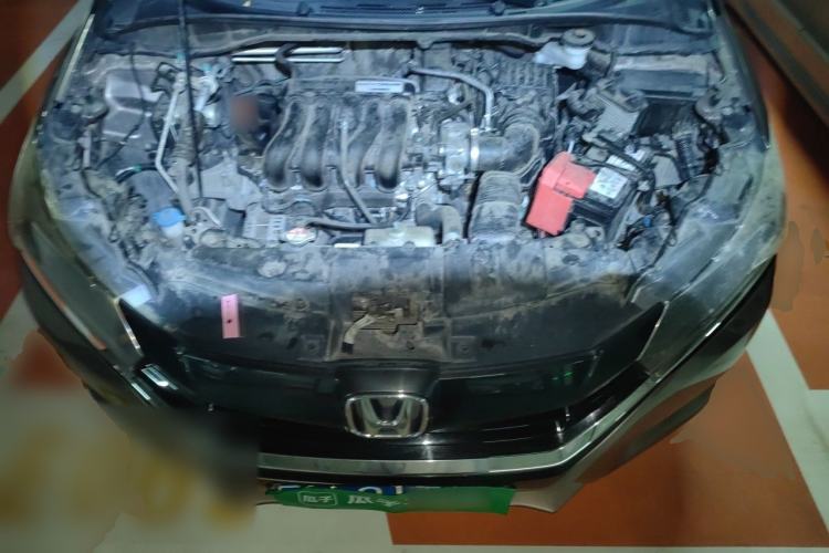 Used Honda Greiz 2016 1.5L CVT Comfort Version Engine Bay