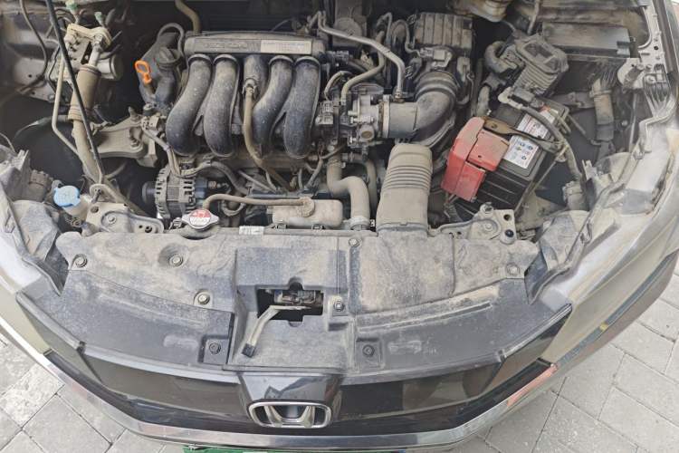 Used Honda Greiz 2016 1.5L CVT Fashion Edition Engine Bay