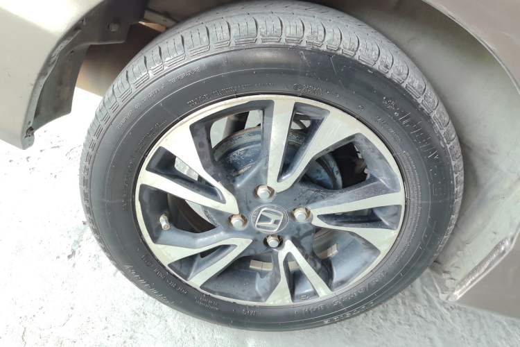 Used Honda Greiz 2016 1.5L CVT Comfort Version Exterior 3