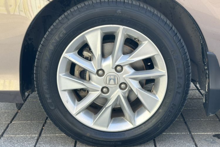 Used Honda Greiz 2016 1.5L CVT Fashion Edition Exterior 4