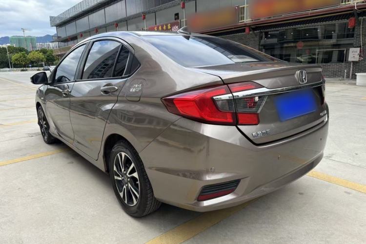 Used Honda Greiz 2016 1.5L CVT Comfort Version Exterior 9