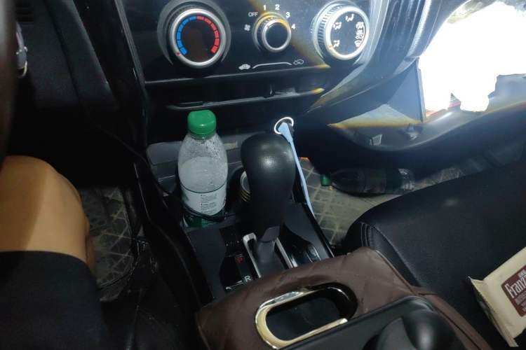 Used Honda Greiz 2016 1.5L CVT Comfort Version Gear Lever
