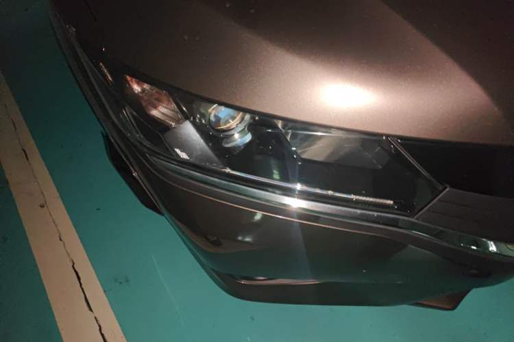 Used Honda Greiz 2016 1.5L CVT Classic Edition Right Front Headlight