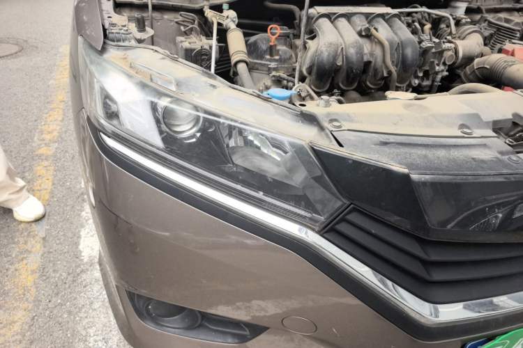 Used Honda Greiz 2016 1.5L CVT Classic Edition Right Front Headlight