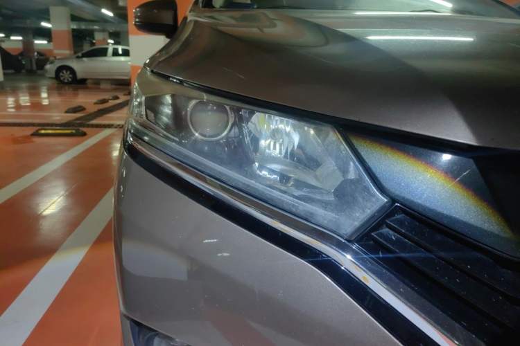Used Honda Greiz 2016 1.5L CVT Comfort Version Right Front Headlight