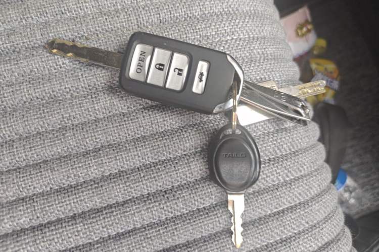 Used Honda Greiz 2016 1.5L CVT Fashion Edition Vehicle Key