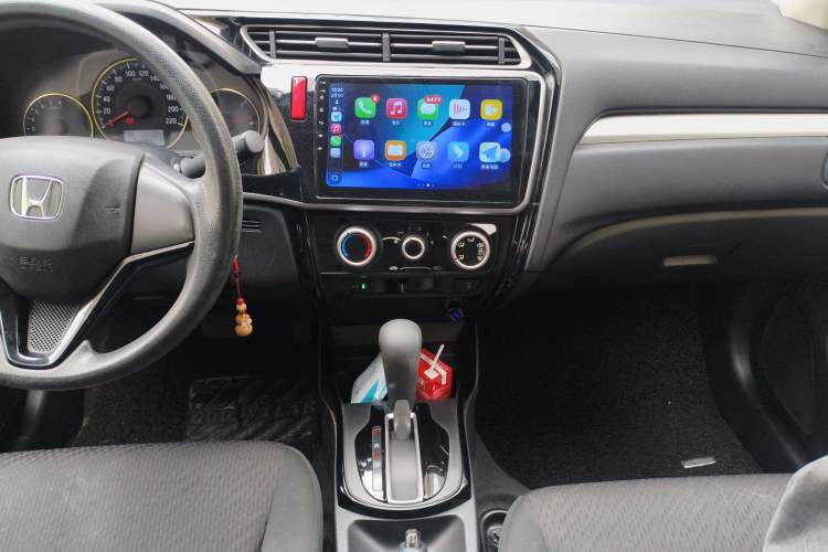 Used Honda Greiz 2016 1.5L CVT Fashion Edition Audio And AC Panel