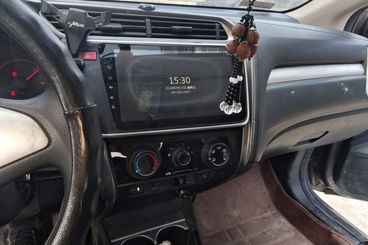 Used Honda Greiz 2016 1.5L Manual Classic Edition Audio And AC Panel