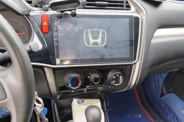 Used Honda Greiz 2016 1.5L CVT Classic Edition Audio And AC Panel