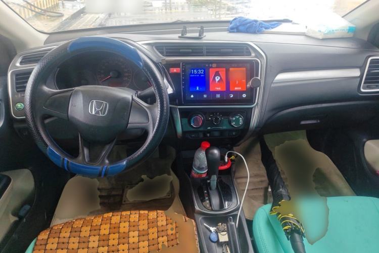 Used Honda Greiz 2016 1.5L CVT Classic Edition Center Console