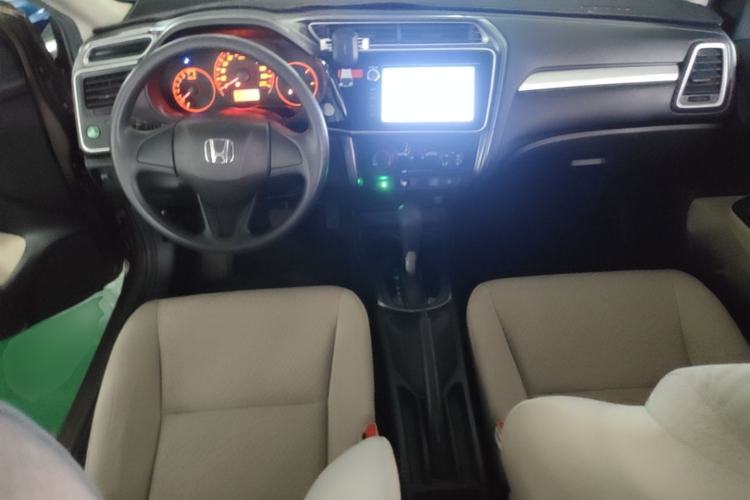 Used Honda Greiz 2016 1.5L CVT Classic Edition Center Console